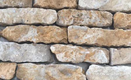 Brick Style Random Loose Stacked Stone