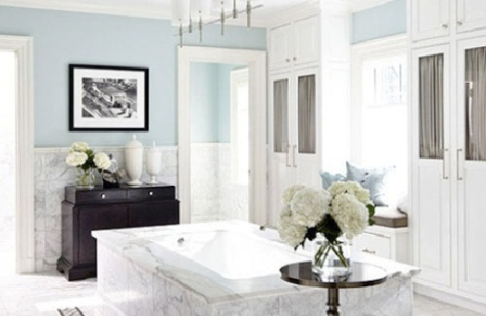 Marble Tub-The beautifully made of luxurious bathroom