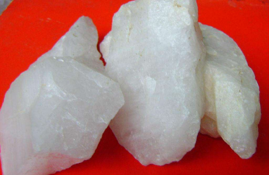 To distinguish between true and false China quartz stone