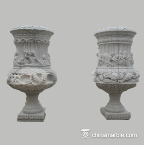 Carve-urns-