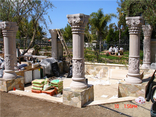 A cultural pillar in a park in Haikou