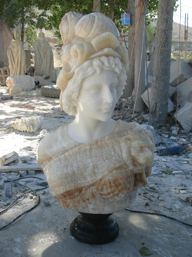 Lady Bust MBT-14.JPG