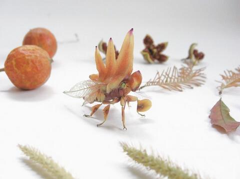Simulated insect sculpture4.jpg