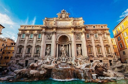 world famous marble fountain