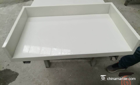 Quartz and artificial quartz stone