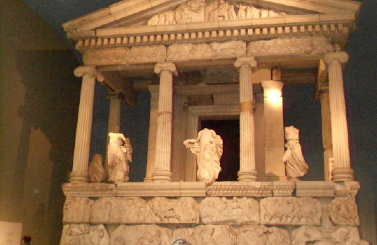 Introduction to Elgin Marble sculpture