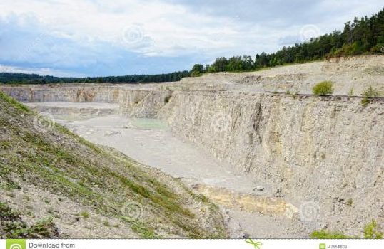 China Limestone factory-Worth tens of billions of limestone 