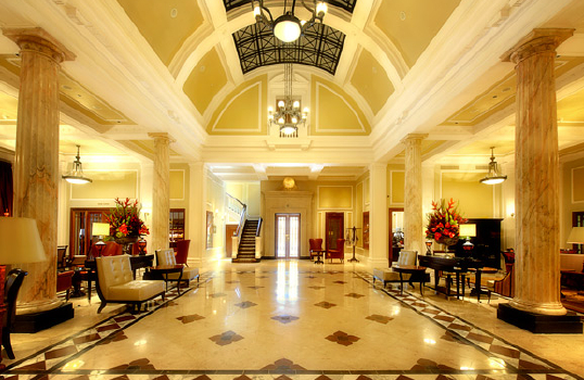 Wall stone-Epoxy sand floor construction process